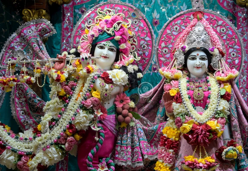 SHRI RADHA GOVIND ASHRAM Mumbai Temple Frontage